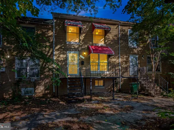 805 Arnold Ct, Baltimore, MD 21205