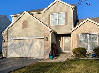 2034 Whitecliffe Dr, Romeoville, IL 60446