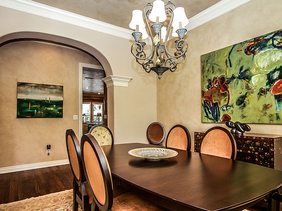 4th image of 7005 Lismore Ct
