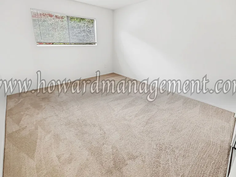 323 Bicknell — Photo 6