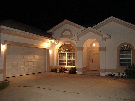 5th image of 823 Wooddusk Dr