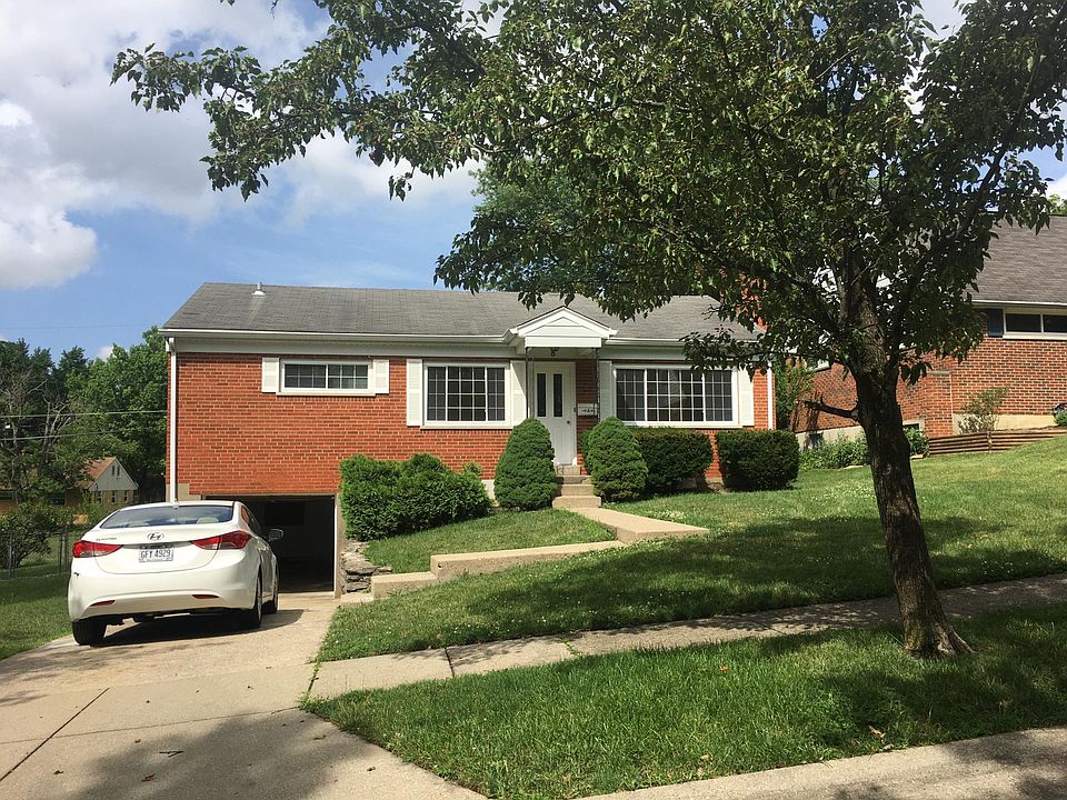 1st image of 8 Japonica Dr