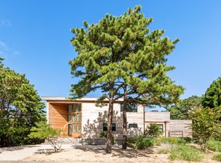 23 Sandcastle Ln, Amagansett, NY 11930