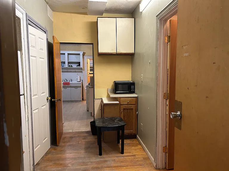 68 Mechanic St #1 — Photo 6