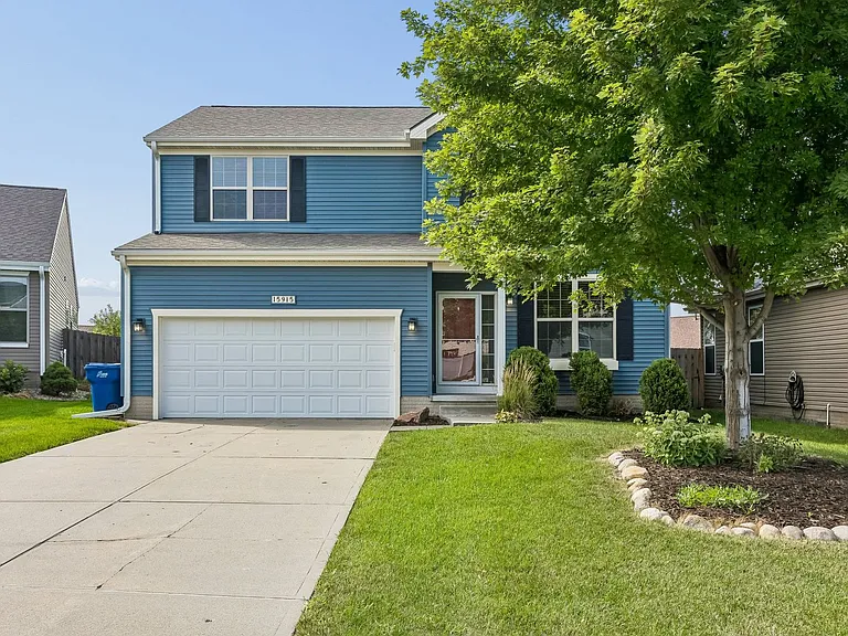 15915 Filmore Cir — Photo 2