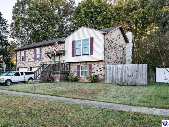 1022 Scenic Dr, Radcliff, KY 40160