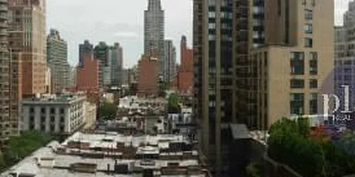 Rented by Plaza Real Estate Group