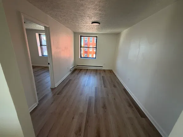 247 N Clinton Ave, Rochester, NY
