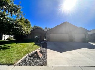 847 E Finch Creek St, Meridian, ID 83646