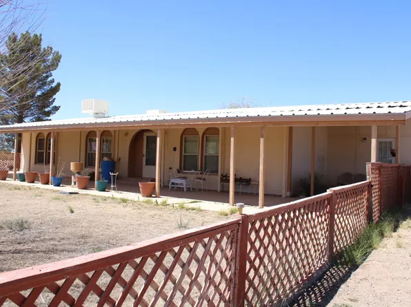 2575 Luna Rd SE, Deming, NM 88030