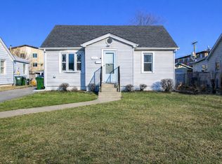 9821 Natoma Ave, Oak Lawn, IL