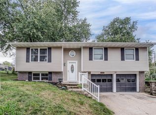 3603 Valley Dr, Godfrey, IL