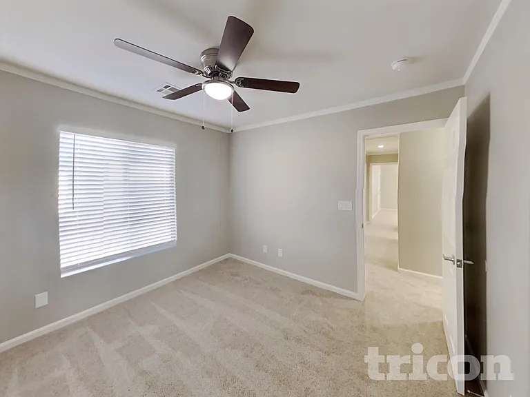 1244 Maple Pines Ave — Photo 12