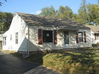1st image of 4746 Vista St