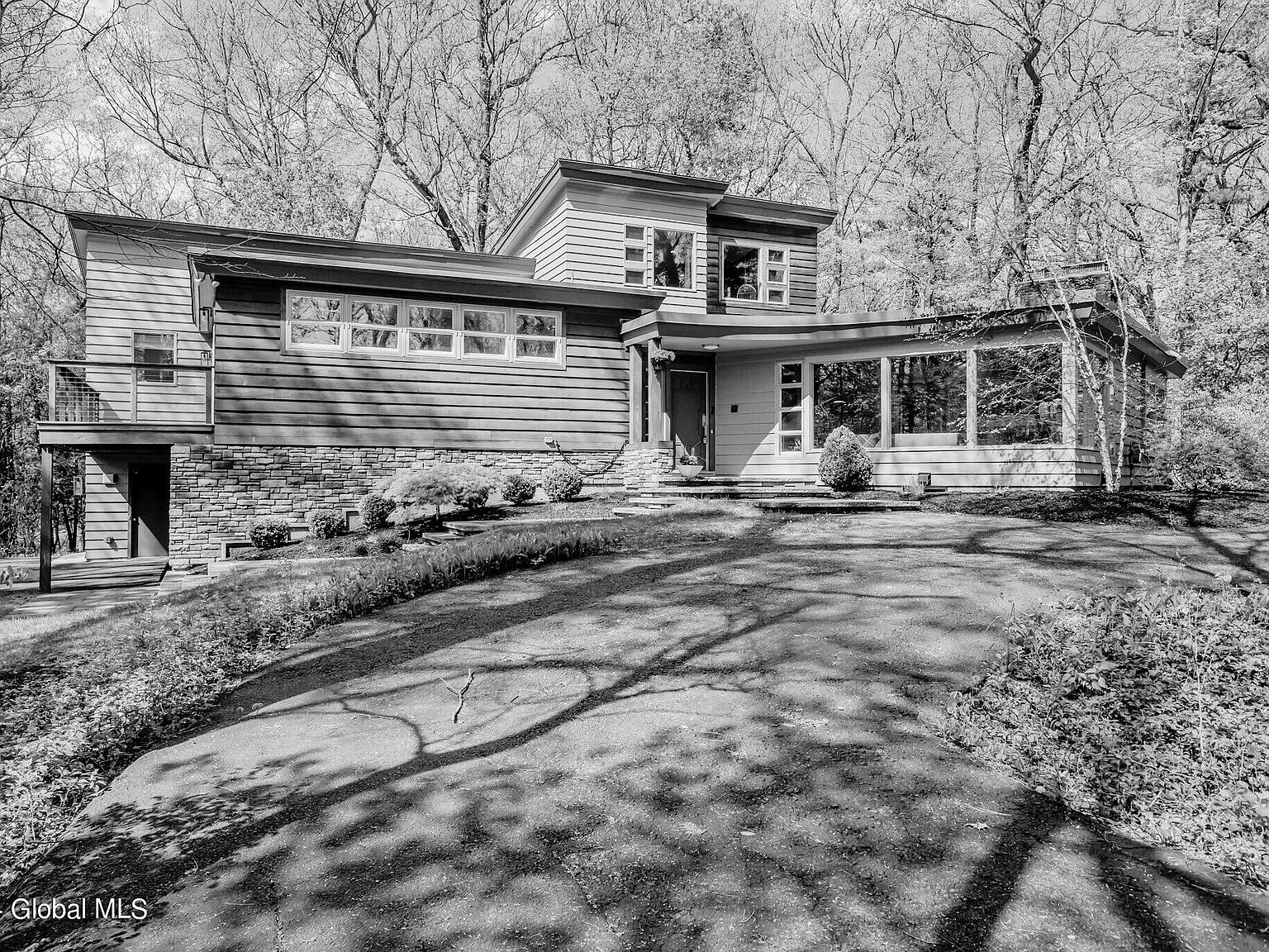 7 Hills Road, Loudonville, NY 12211 | Zillow