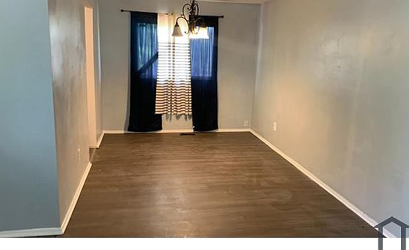 5th image of 2310 Wharton Ct