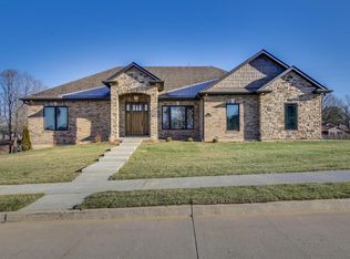 3903 Gailcrest Dr, Columbia, MO 65203