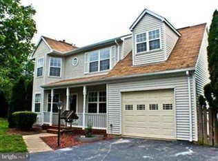 14327 Rehfield Ct, Woodbridge, VA