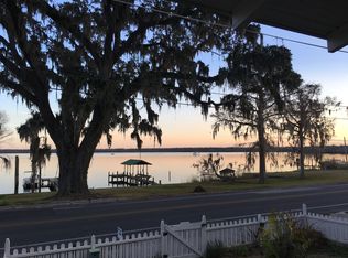 412 River St, Palatka, FL 32177