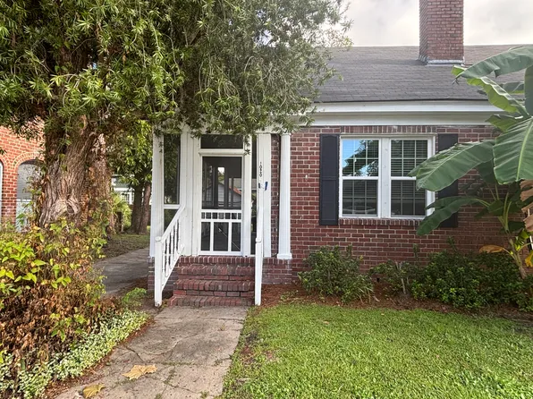 1020 Maupas Ave, Savannah, GA 31401