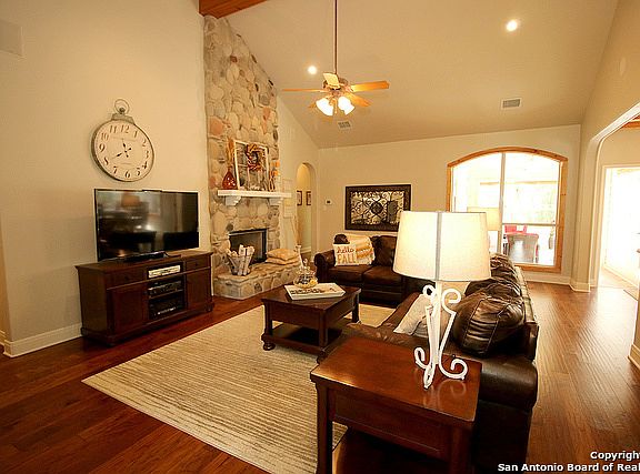 2nd image of 26350 White Eagle Dr