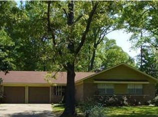 24 Crosswoods Rd, Brandon, MS 39042