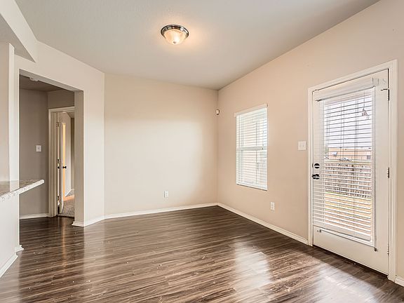 5th image of 1844 Heather Glen Dr