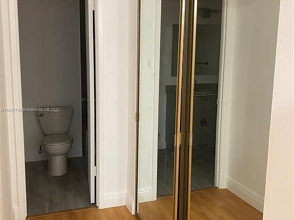 5th image of 4200 Hillcrest Dr APT 706