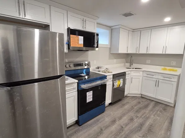 125 Central Ave #1, Chelsea, MA 02150