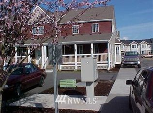 2749 Diamond Loop #D-3, Milton, WA 98354