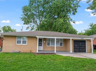 10403 E 30th Ter S, Independence, MO 64052