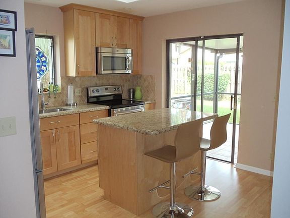 2nd image of 6428 Country Fair Cir