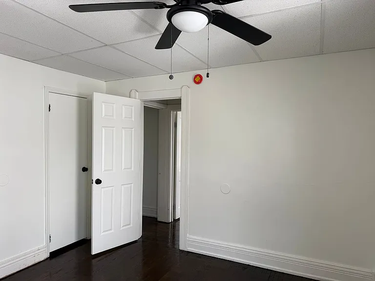 1038 Heath Street — Photo 17