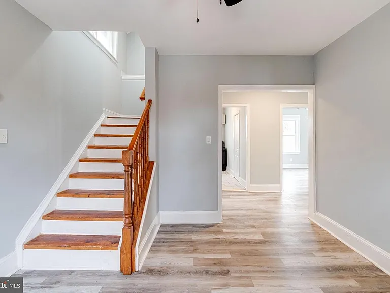 3401 W Rogers Ave #1 — Photo 23