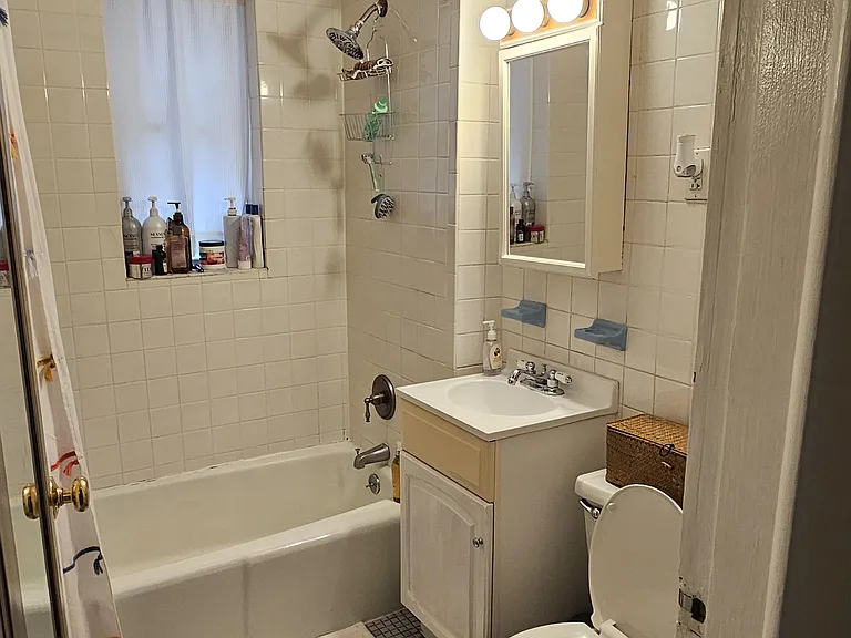 1307 Commonwealth Ave #4 — Photo 7