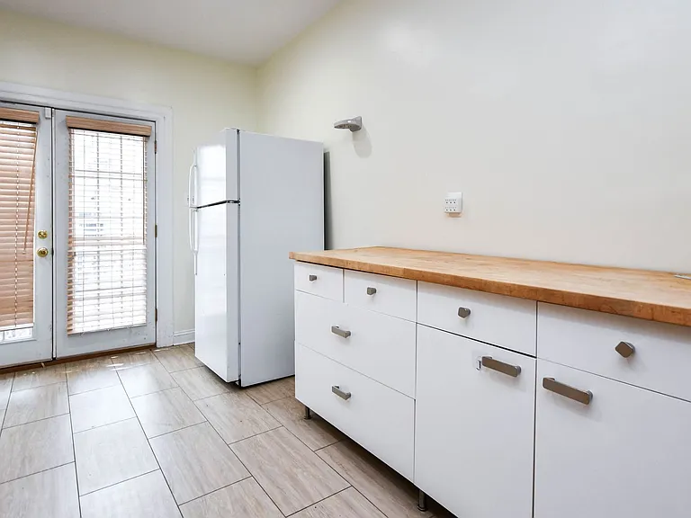 1651 Gales St NE — Photo 15
