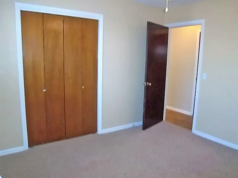 2606 Douglas Dr — Photo 6