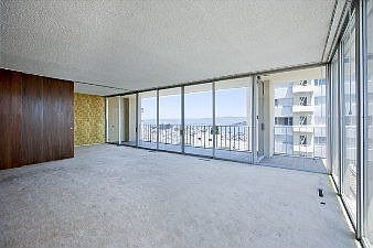 :: 1333 Jones St., #1001