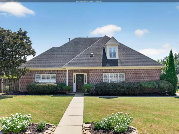 1750 Charleston Way, Vestavia Hills, AL 35216
