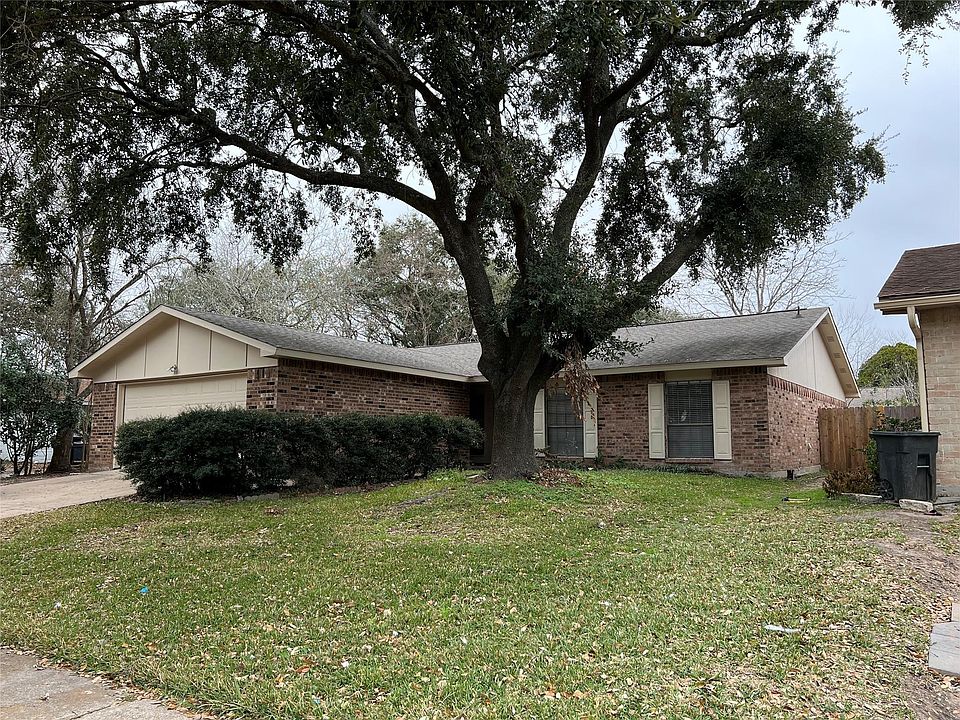 1st image of 16926 Grampin Dr