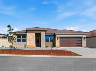 8105 Cottonwood Dr, Friant, CA 93626