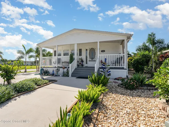 2346 Coconut Palm Dr NE, Palm Bay, FL 32905