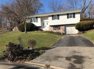 1356 Akehurst Rd, Pittsburgh, PA 15220