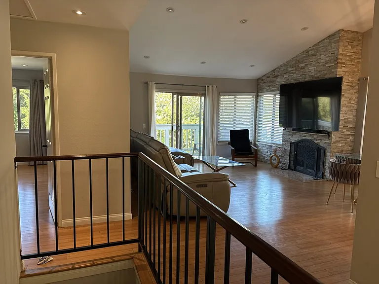 434 Vista Dorado Ln — Photo 10