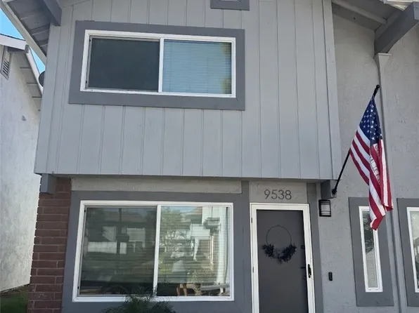 9538 Bickley Dr #2, Huntington Beach, CA 92646