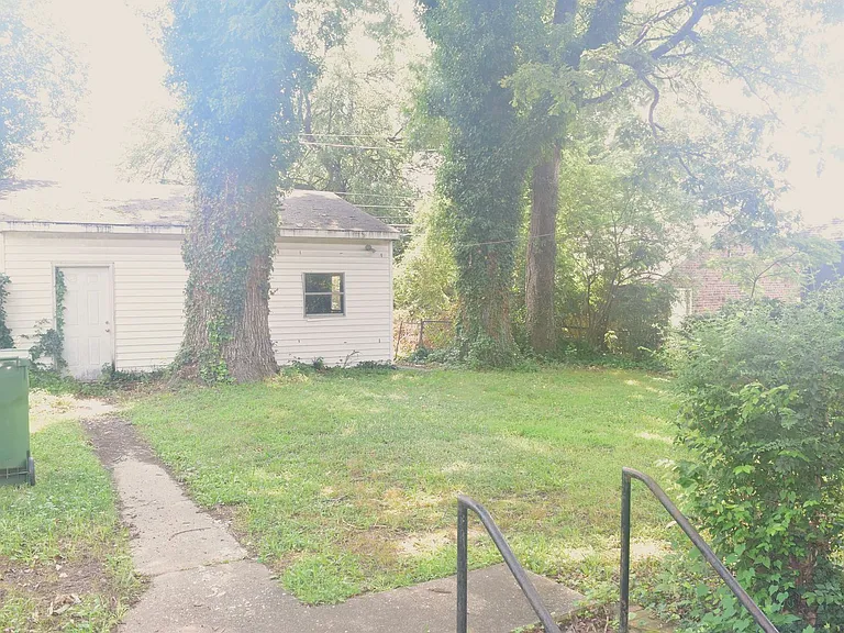 3223 Edgewood Ave — Photo 8