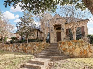 617 Indian Trl, Hurst, TX 76054
