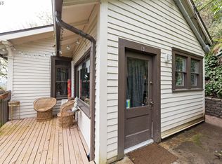 1334 SW College St UNIT B, Portland, OR 97201