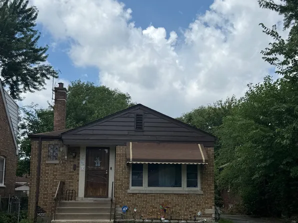 14202 S Michigan Ave, Riverdale, IL 60827