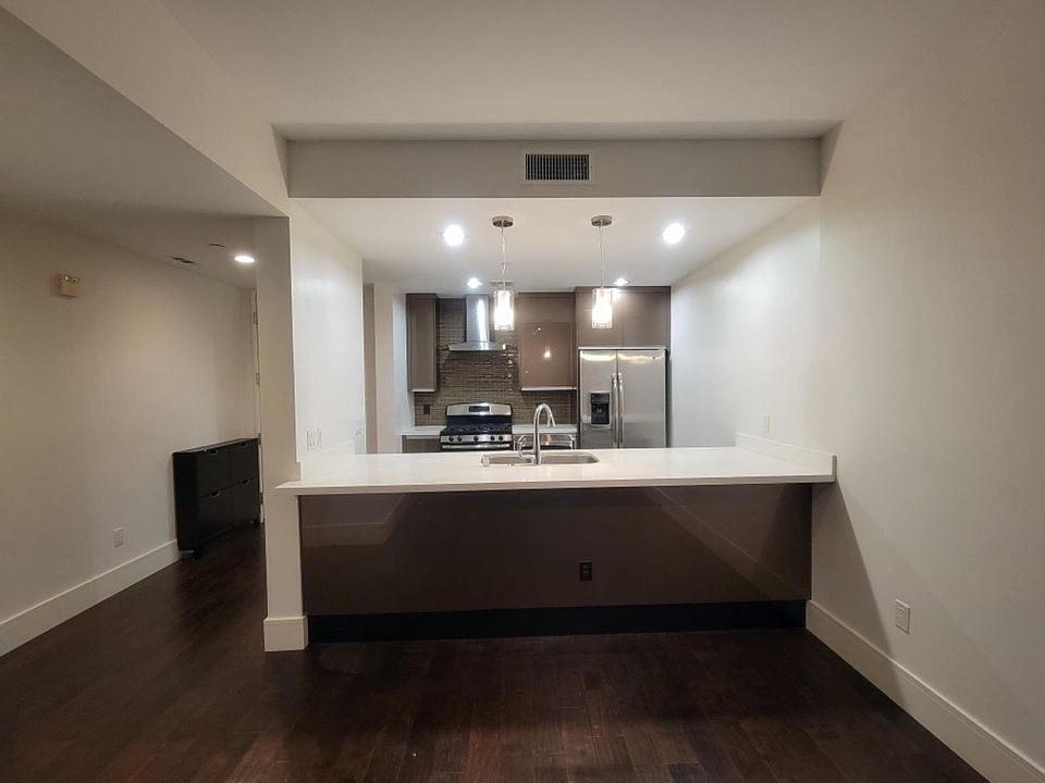 1st image of 1838 Ogden Dr APT 208